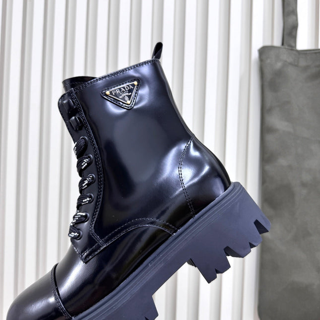 PRADA 25S MONOLITH BOOTS IN BLACK GLOSSY CALFSKIN