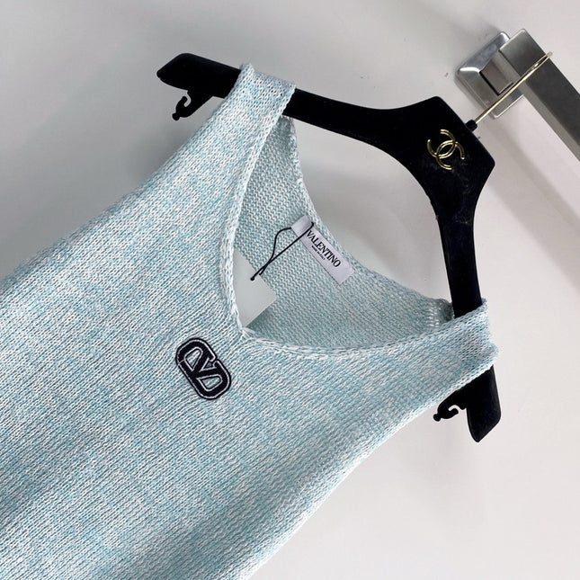 VALENTINO 26S SLEEVELESS SWEATER STYLE 111