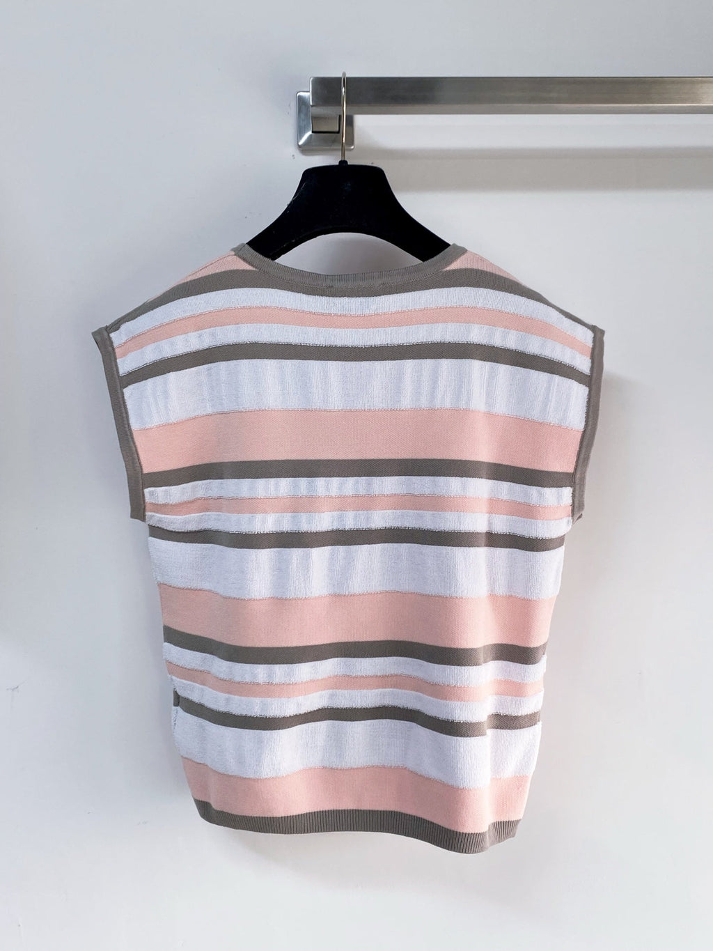 FENDI 26S SHORT SLEEVE KNIT TOP 138