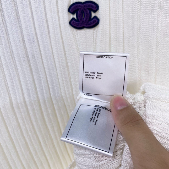 CHANEL 26S SLEEVELESS SHIRT STYLE 1043