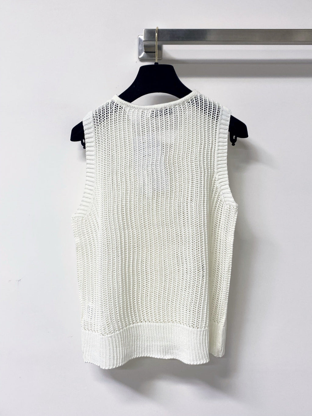 DIOR 26S V-NECK SLEEVELESS KNIT TOP 1243