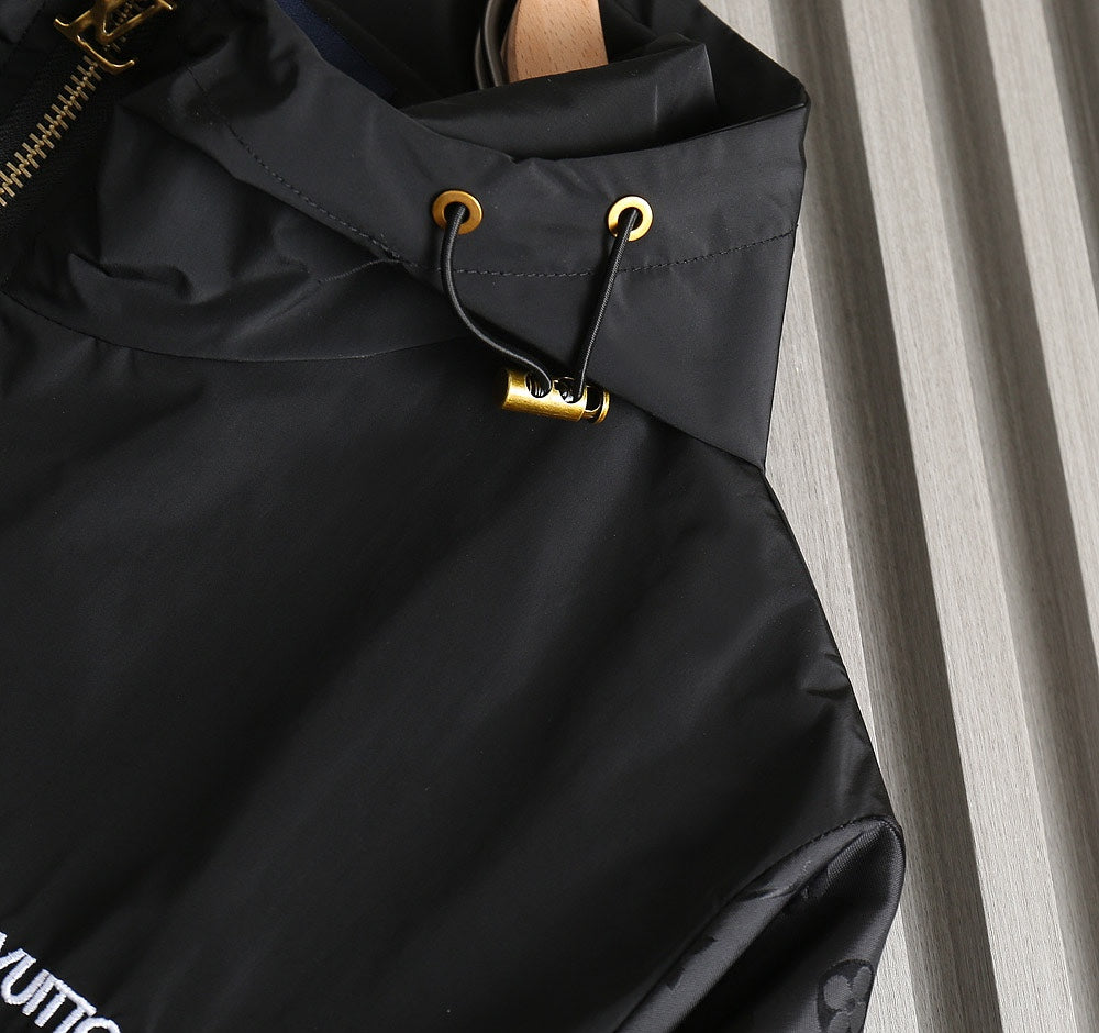 LV BLACK HOODED JACKET 239167