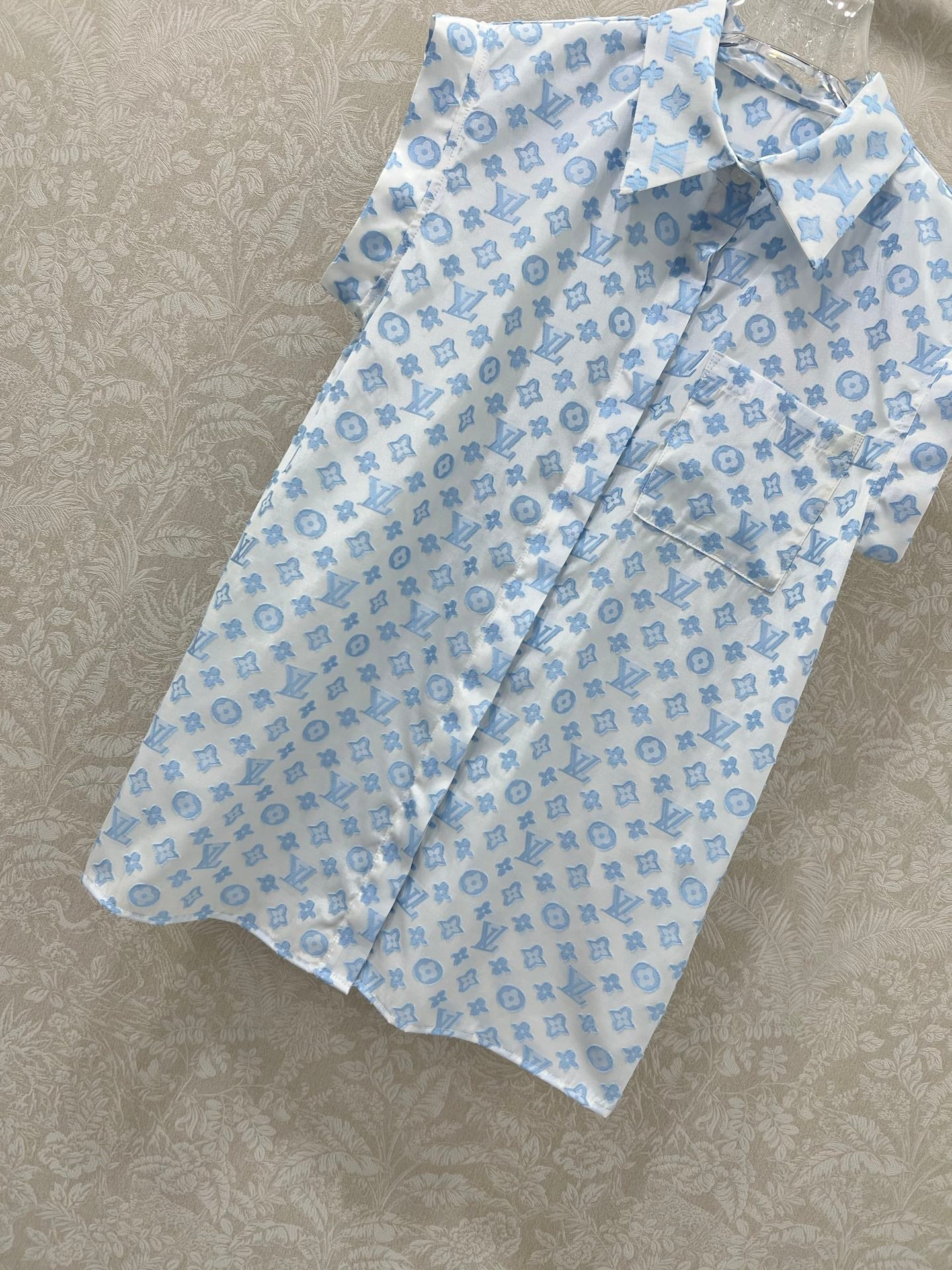 LV SLEEVELESS LOGO PRINT TOP 269949