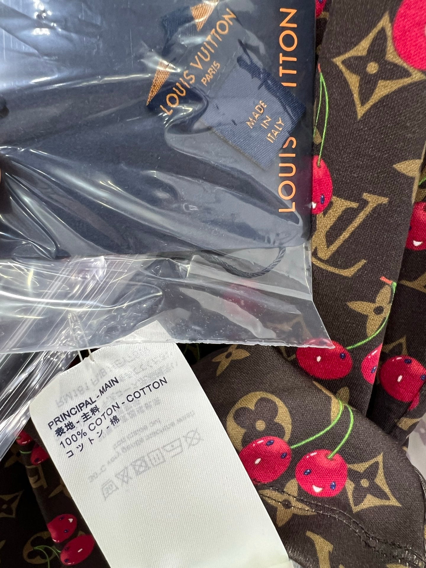 LOUIS VUITTON CHERRY BLOSSOM PRINT T-SHIRT 275069