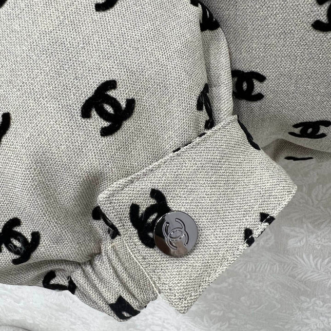 CHANEL 25S DOWN JACKET 311