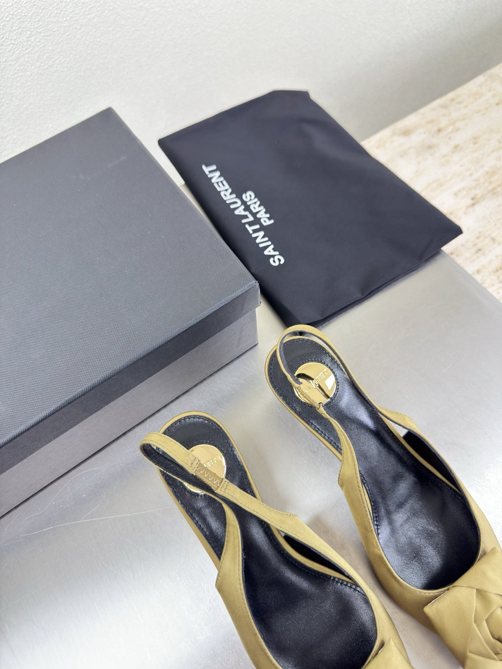YSL 26S SLINGBACK HIGH HEELS 55 MM IN LIGHT OLIVE GREEN SATIN