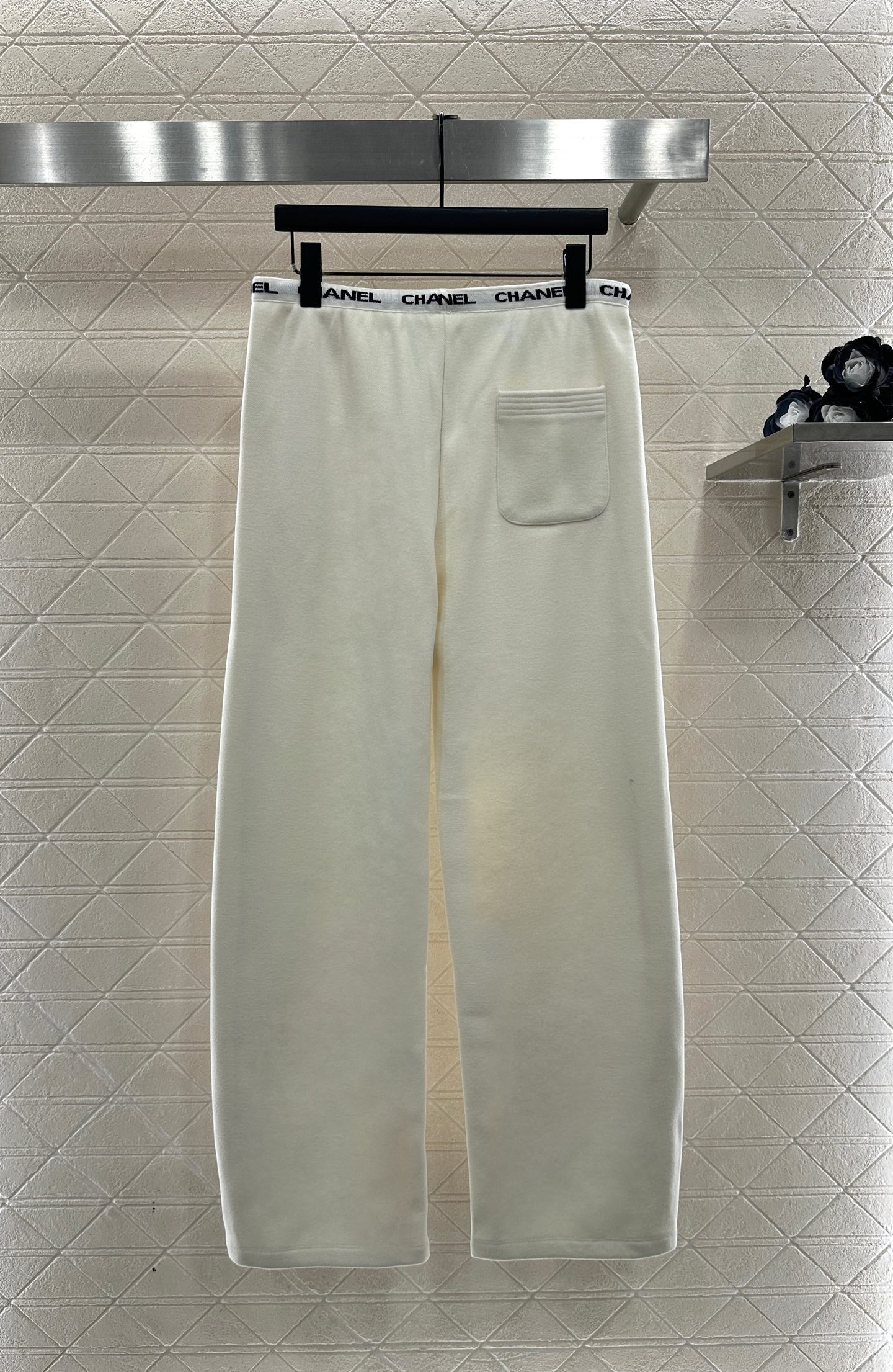 CHANEL 25S WIDE-LEG FLEECE-LINED PANTS 404