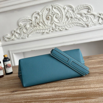 HM 25S BERLINGOT 24 CM IN TEAL BLUE LAMBSKIN
