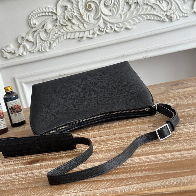 HM 25S BERLINGOT 24 CM IN BLACK LAMBSKIN