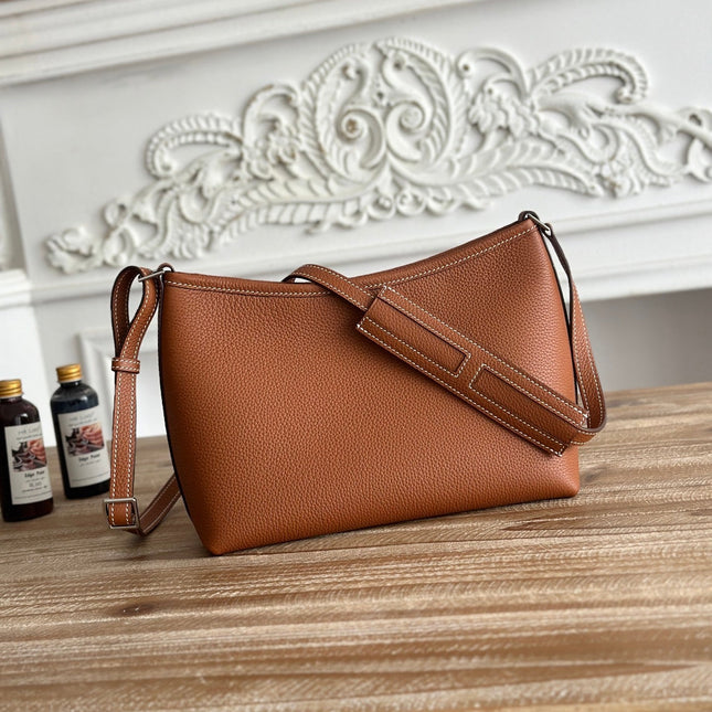HM 25S BERLINGOT 24 CM IN BROWN LAMBSKIN