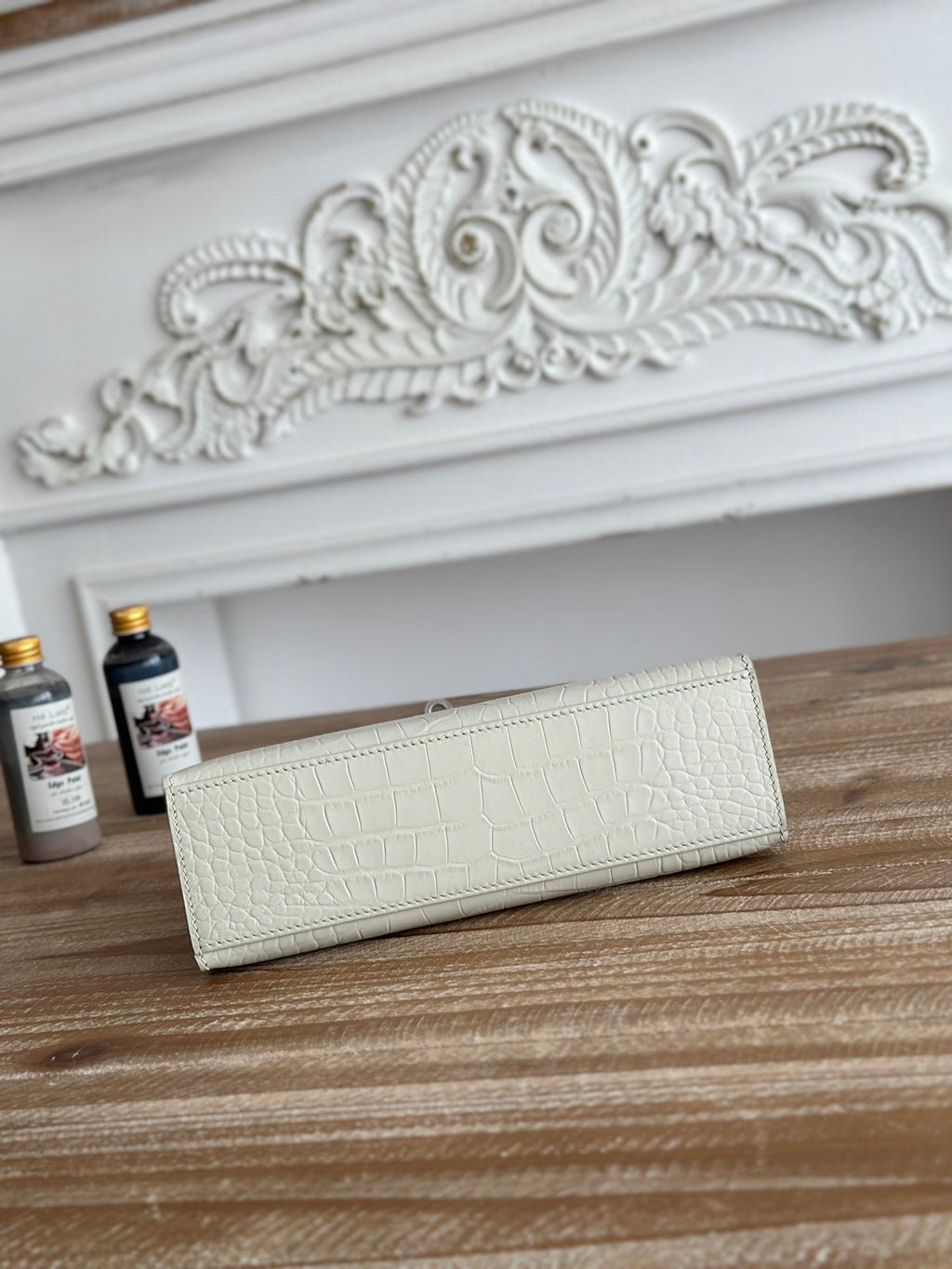HM 25S KELLY MINI 22 CM IN CREAM WHITE LAMBSKIN WITH CROCODILE EMBOSSING AND SILVER HARDWARE