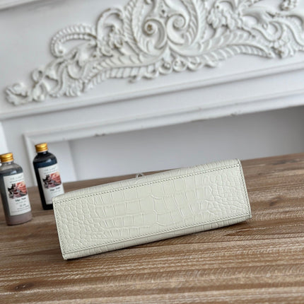 HM 26S KELLY MINI 22CM IN MILKY WHITE CROC EMBOSSED CALFSKIN SILVER KELLY BUCKLE