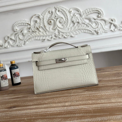HM 26S KELLY MINI 22MM IN MILKY WHITE CROC EMBOSSED CALFSKIN SILVER KELLY BUCKLE