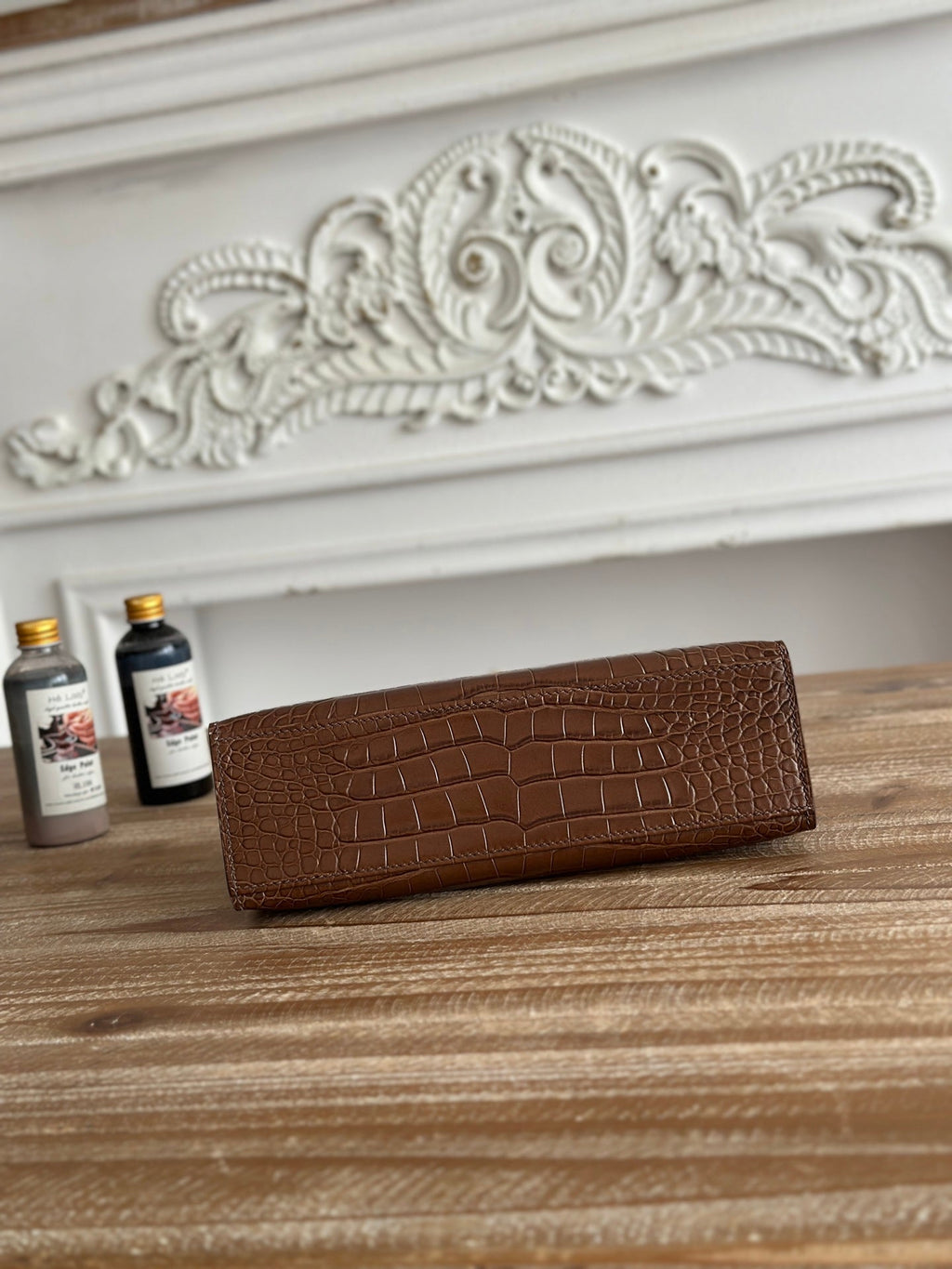 HM 26S KELLY MINI 22CM IN DARK BROWN CROC EMBOSSED CALFSKIN GOLD KELLY BUCKLE