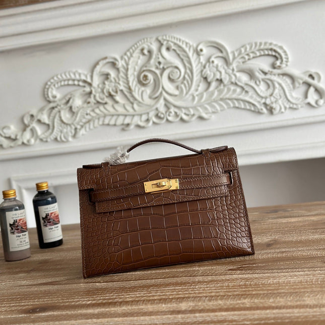 HM 25S KELLY MINI 22 CM IN BROWN LAMBSKIN WITH CROCODILE EMBOSSING AND GOLD HARDWARE