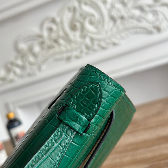 HM 25S KELLY MINI 22 CM IN DARK GREEN LAMBSKIN WITH CROCODILE EMBOSSING AND SILVER HARDWARE