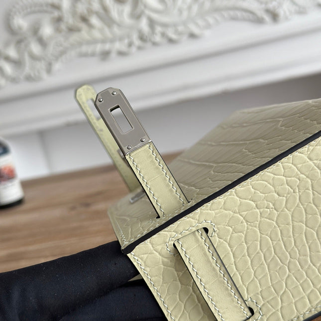 HM 25S KELLY MINI 22 CM IN LIGHT KHAKI LAMBSKIN WITH CROCODILE EMBOSSING AND SILVER HARDWARE