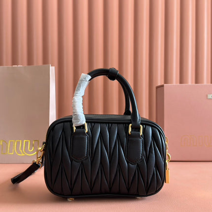 ARCADIE MATELASSÉ BAG 19 IN BLACK LAMBSKIN GOLD HARDWARE