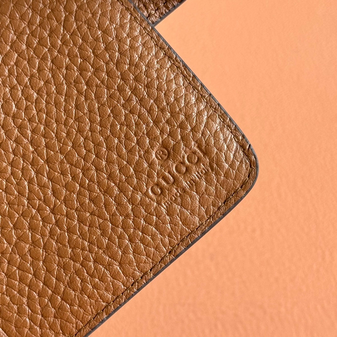 GG 25S MARMONT WALLET 13 IN BROWN CALFSKIN GOLD HARDWARE