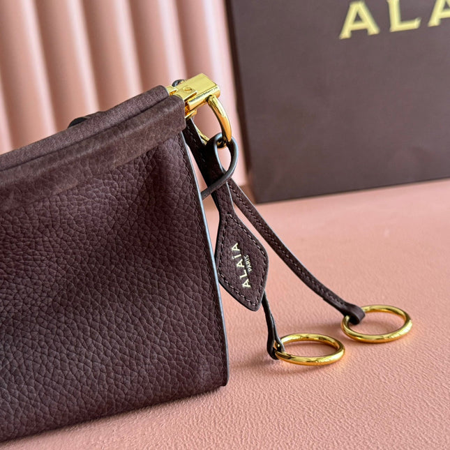 ALAIA 26S LE CLICK BAG 25 IN DARK BROWN GRAINED CALFSKIN