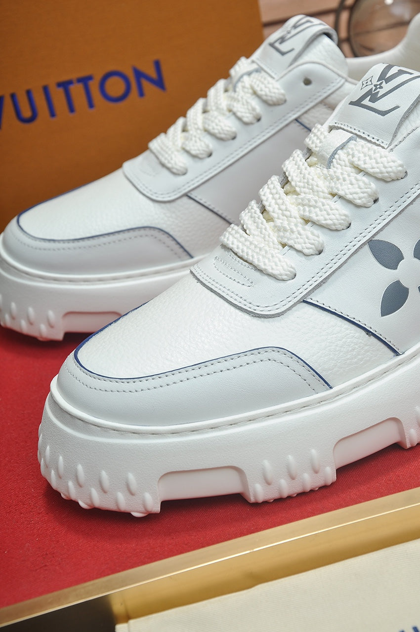 LV TRAINER WHITE MIX GREY CALFSKIN