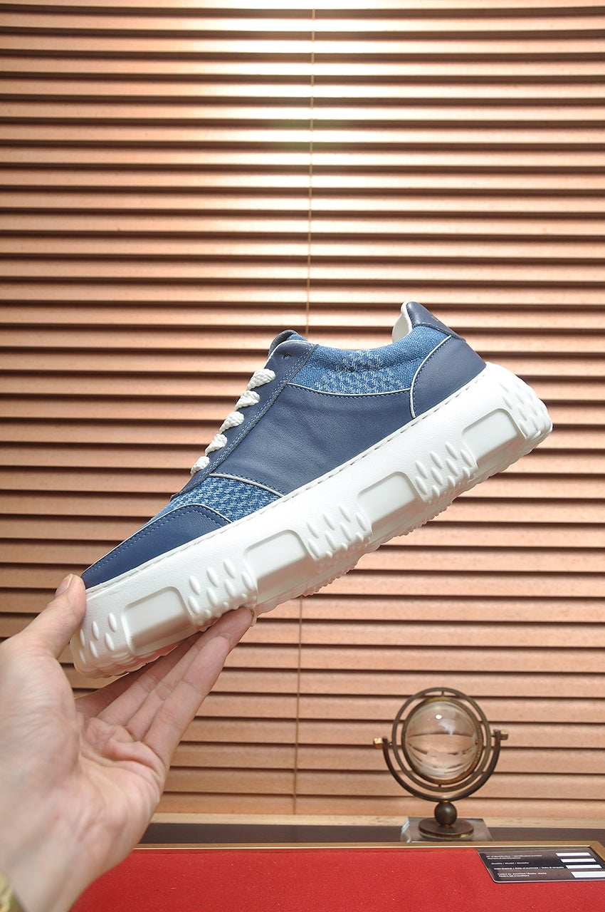 LV TRAINER BLUE COBALT CALFSKIN AND DENIM