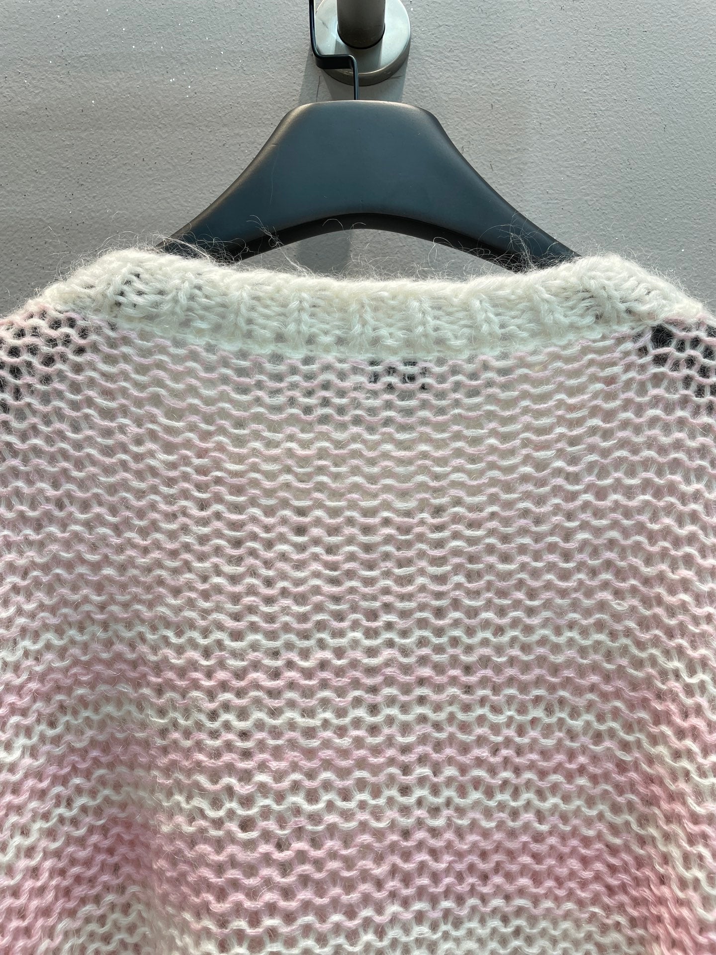 LOEWE SWEATER STYLE 222