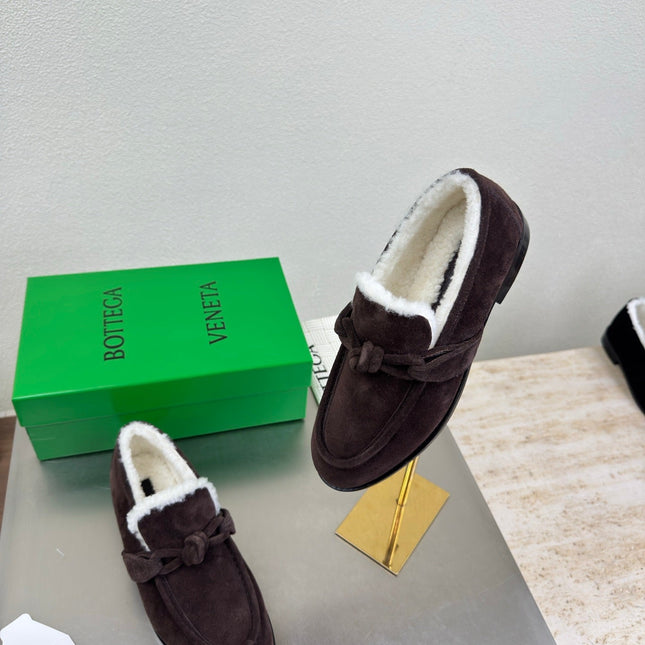 BOTTEGA VENETA 26S LOAFERS IN DARK BROWN SUEDE AND WHITE WOOL