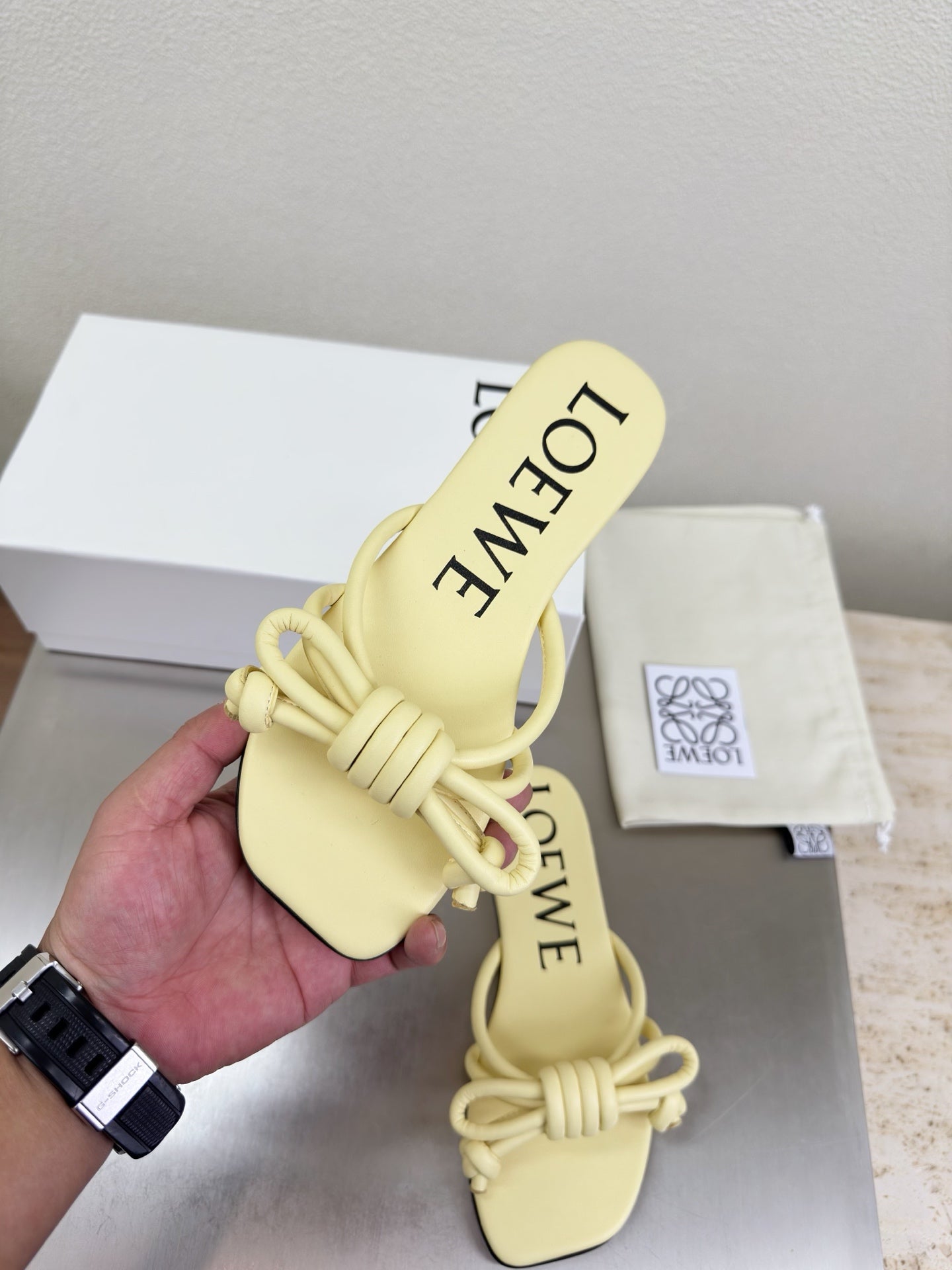 LOEWE 26S FLAMENCO KNOT SANDAL IN BUTTER YELLOW CALFSKIN