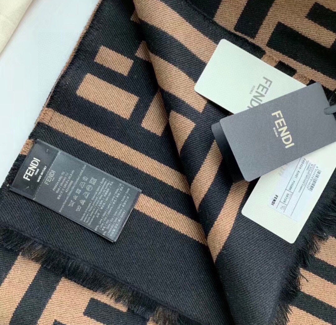 FF 180 CM SCARF IN CAMEL BROWN MIX BLACK CASHMERE AND WOOL