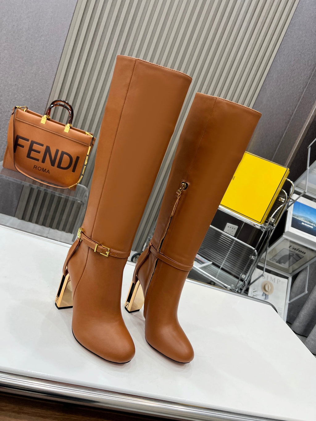 FF HIGH BOOTS IN TAWNY BROWN CALFSKIN GOLD HARDWARE