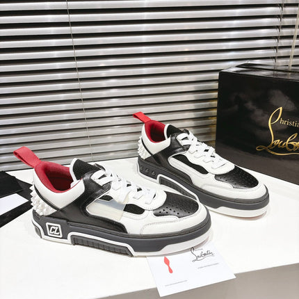 CL SNEAKER IN BLACK AND WHITE CALFSKIN 323158