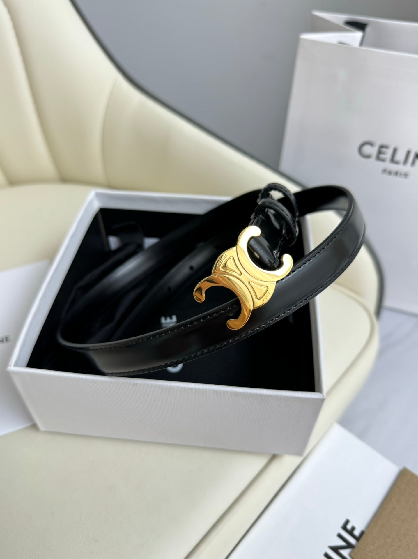 SMALL TRIOMPHE BELT 18 MM BLACK LEATHER GOLD HARDWARE