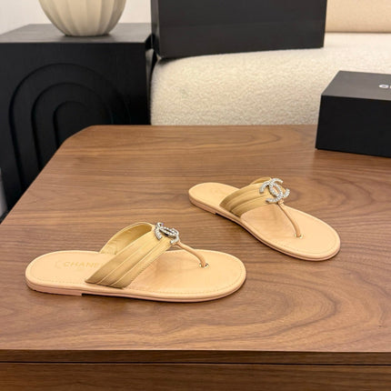 CHANEL 26S THONG SANDALS IN BEIGE CALFSKIN WITH RHINESTONE CC LOGO