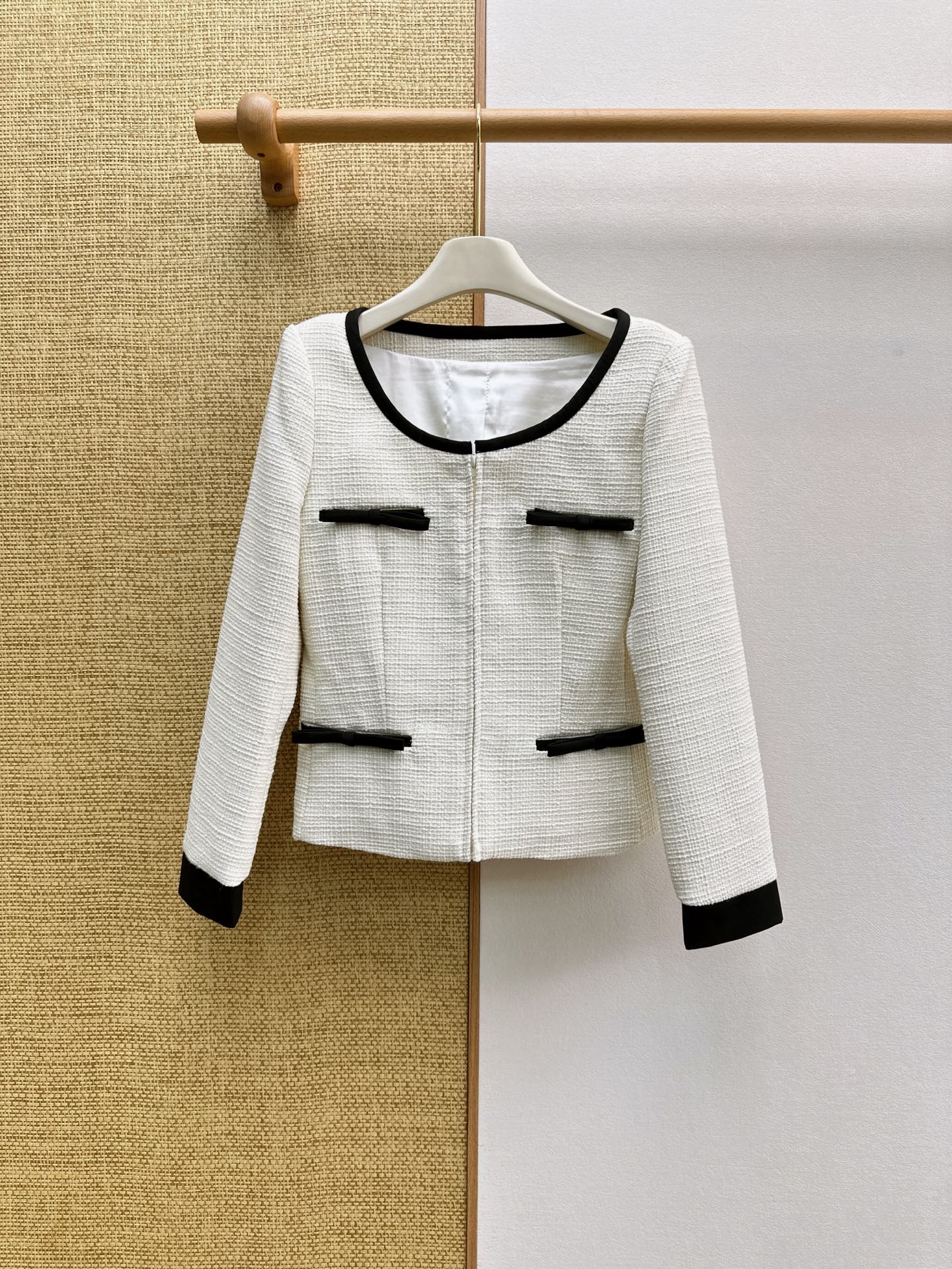 VALENTINO 26S WOOL COAT STYLE 21