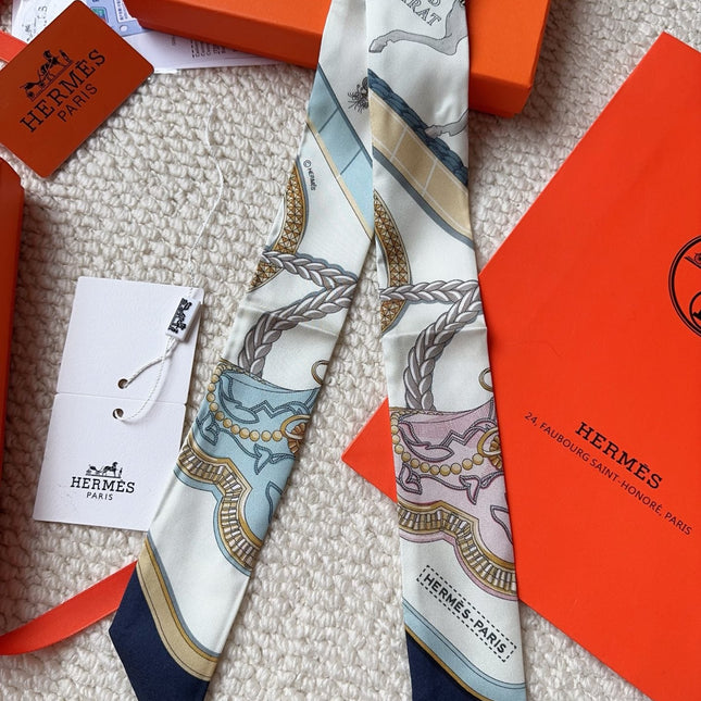 HERMES 26S SCARF 86 IN SILK 309623