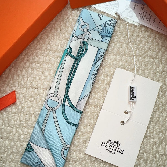 HERMES 26S SCARF 86 IN SILK 309645