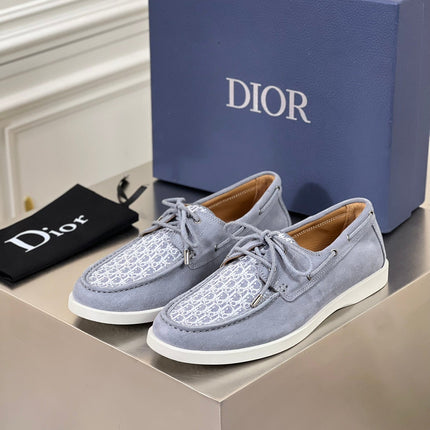 CD GRANVILLE BOAT SHOE STONE SUEDE