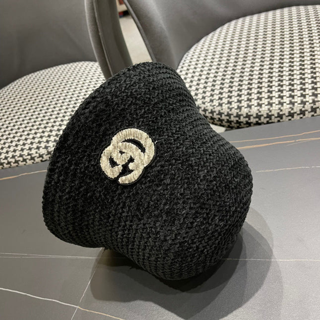 BUCKET HAT IN BLACK WOOL 389114
