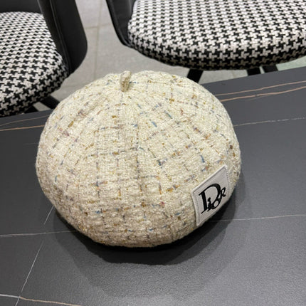 BERET HAT IN COSMIC LATTE BEIGE TWEED 434678