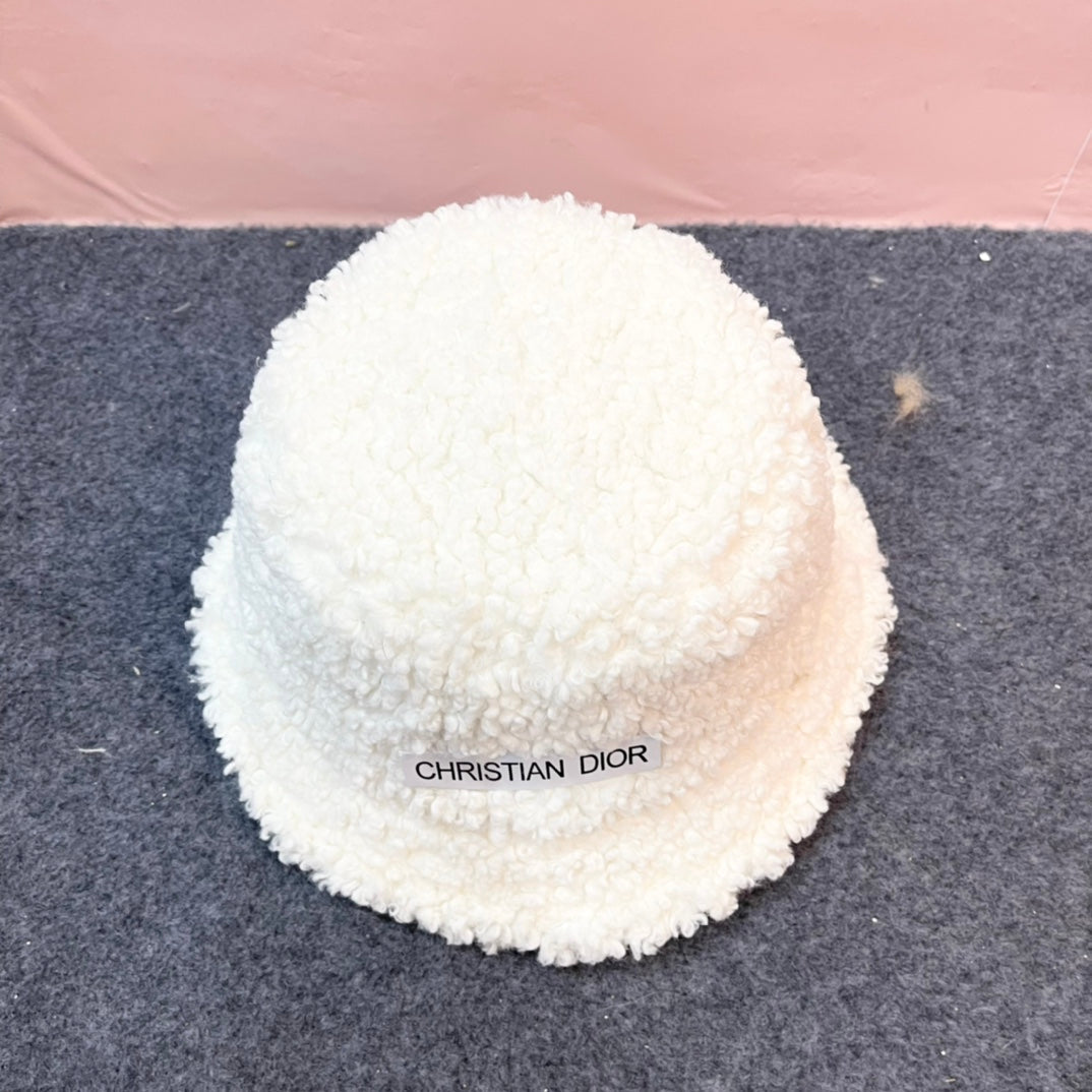 BUCKET HAT IN WHITE FLEECE 436569