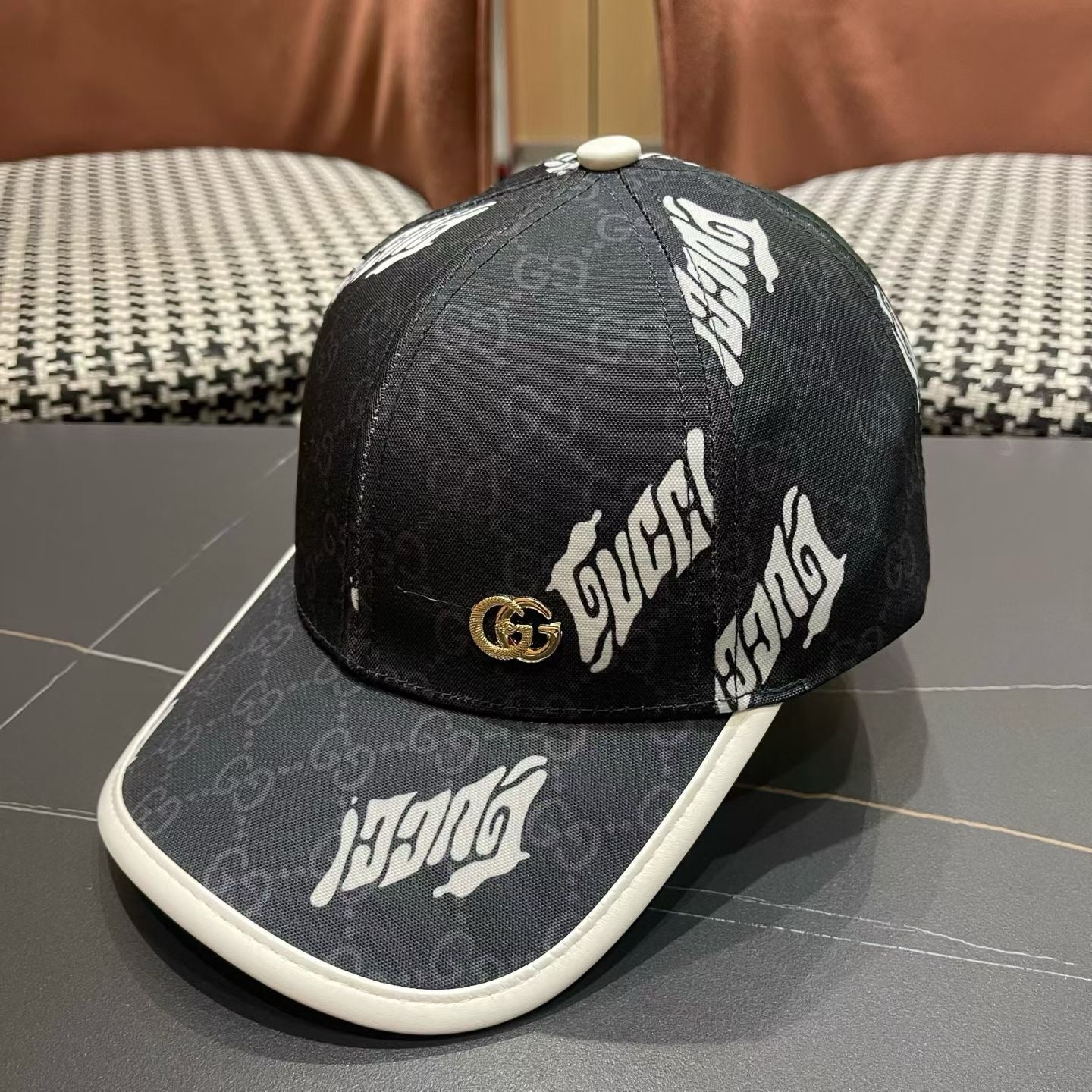 GUCCI 26S BASEBALL CAP STYLE 56