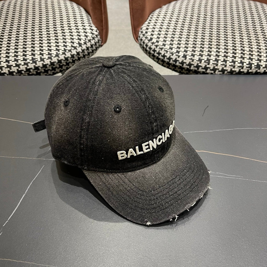 BALENCIAGA 26S BASEBALL CAP STYLE 58