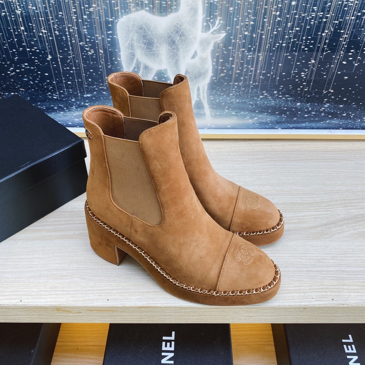 CC HIGH-HEELED BOOTS IN CARAMEL BROWN SUEDE