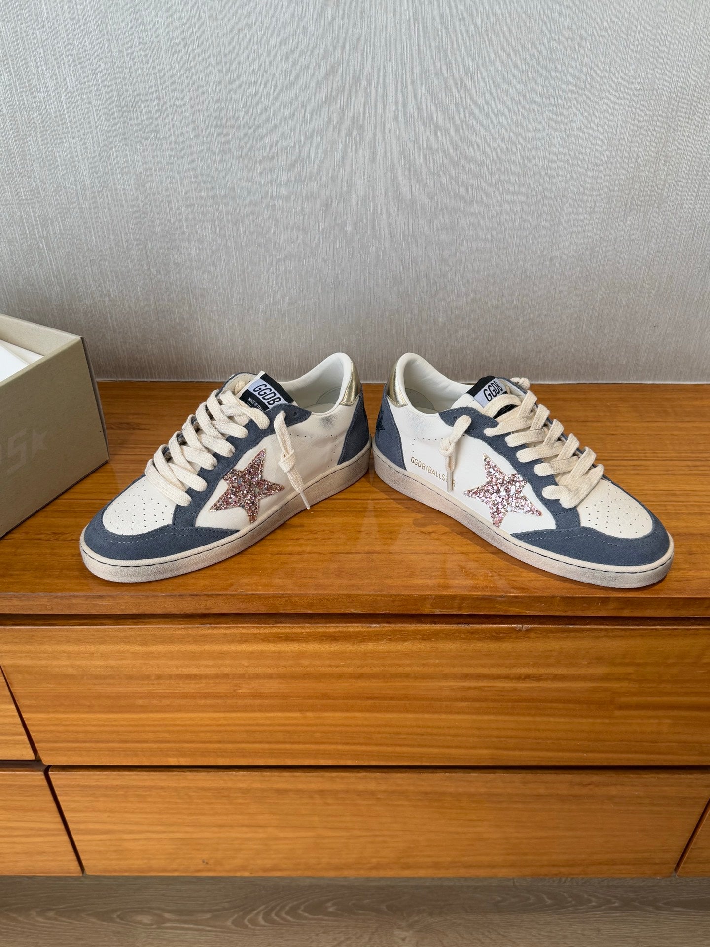BALL STAR SNEAKERS GLITTER STAR IN BRIGHT GRAY SUEDE AND WHITE CALFSKIN