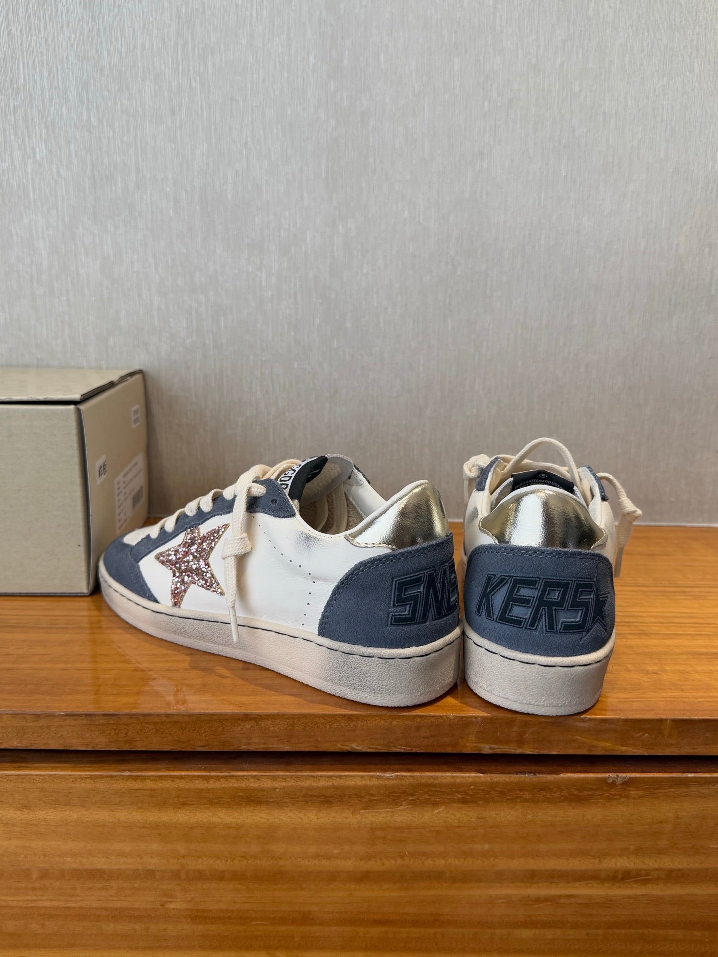 BALL STAR SNEAKERS GLITTER STAR IN BRIGHT GRAY SUEDE AND WHITE CALFSKIN