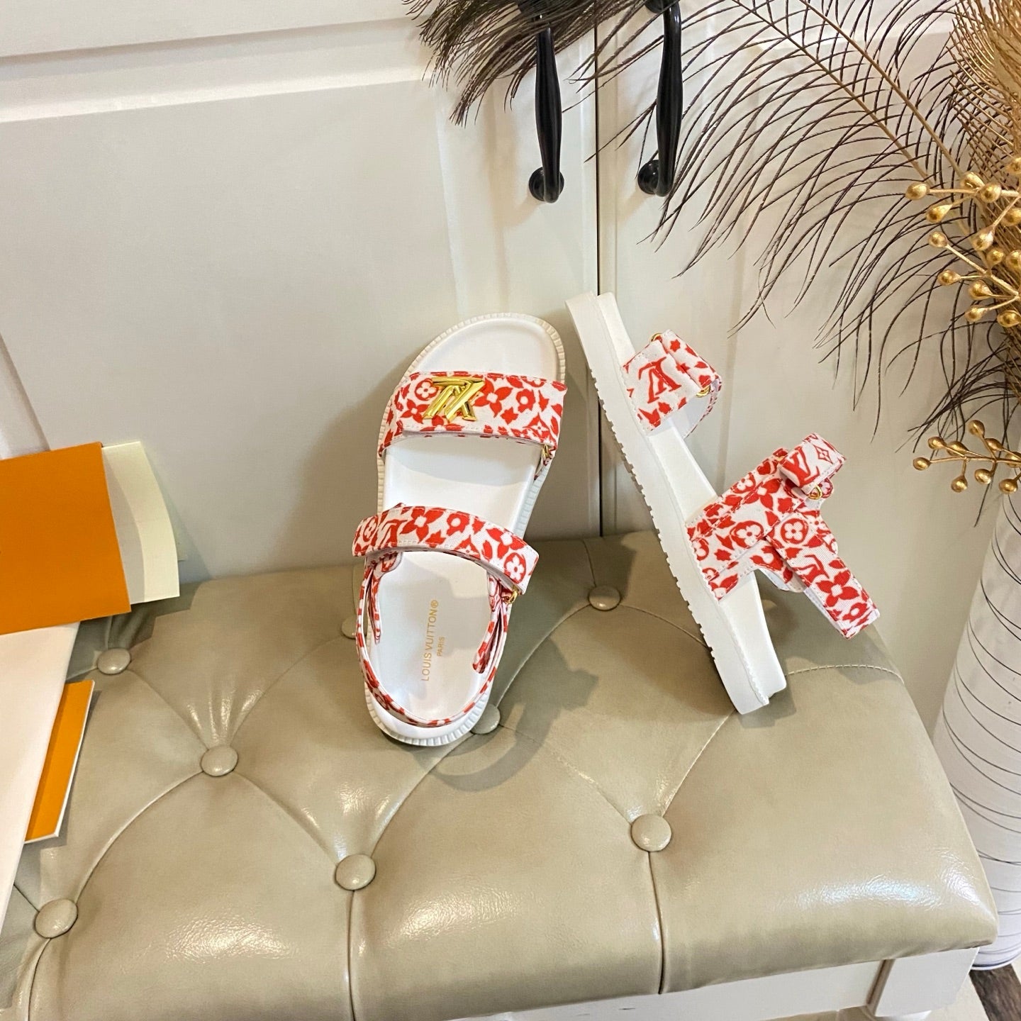 LV 26S SANDALS IN WHITE AND ORANGE CANVAS