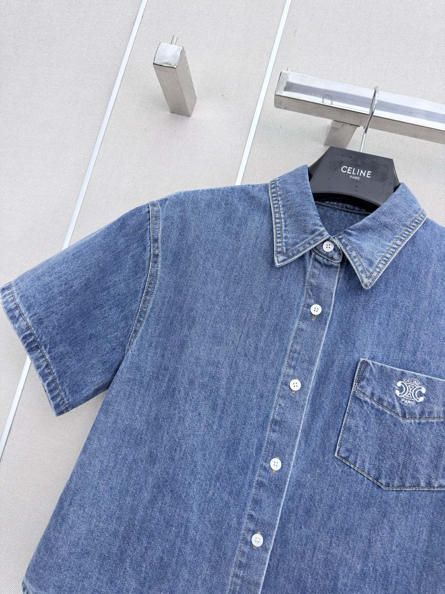 CELINE 26S SHORT SLEEVE DENIM SHIRT 321