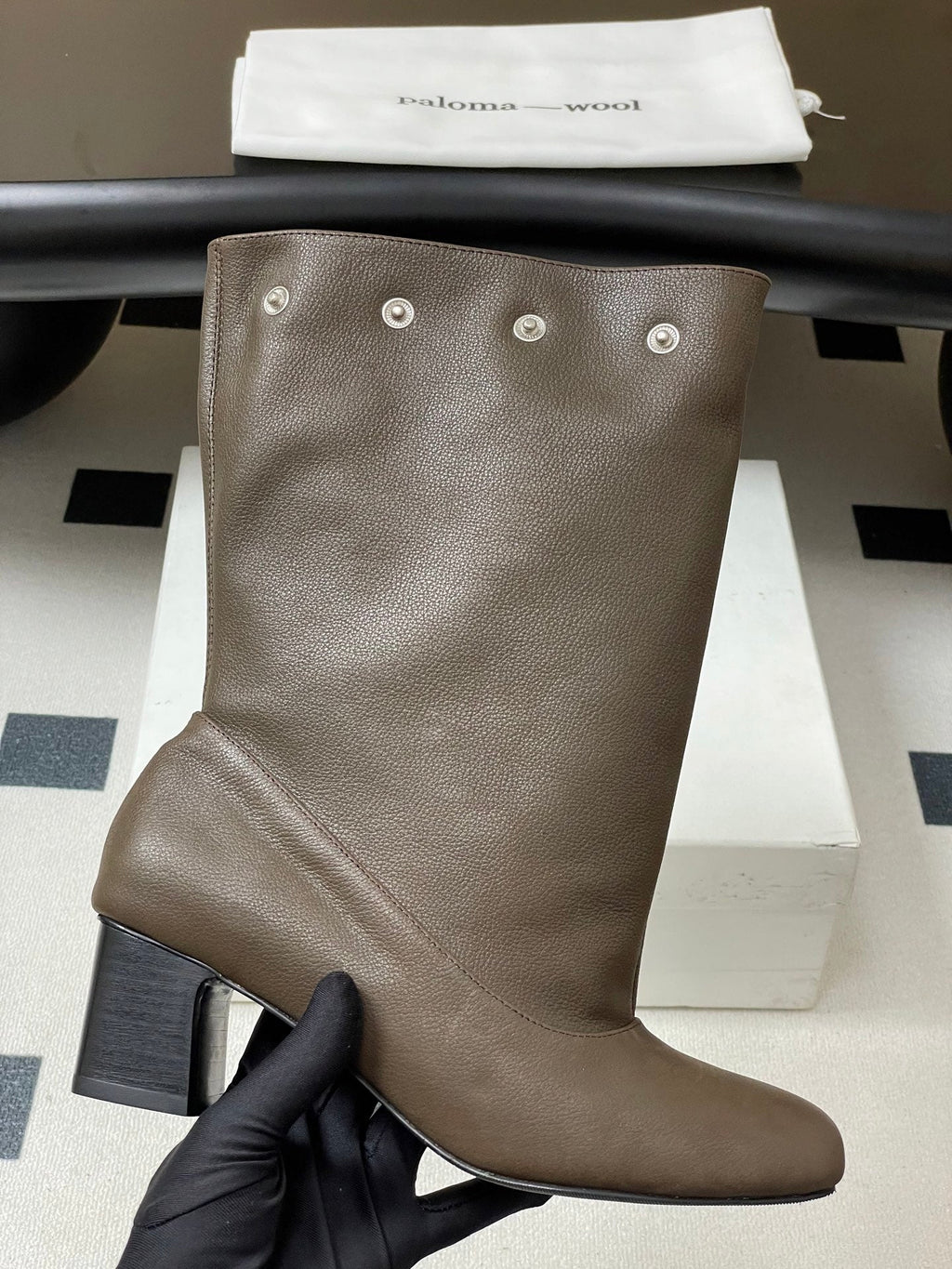 ALO 25S PALOMA WOOL TIERED BOOTS IN DARK BROWN LAMBSKIN WITH STUD