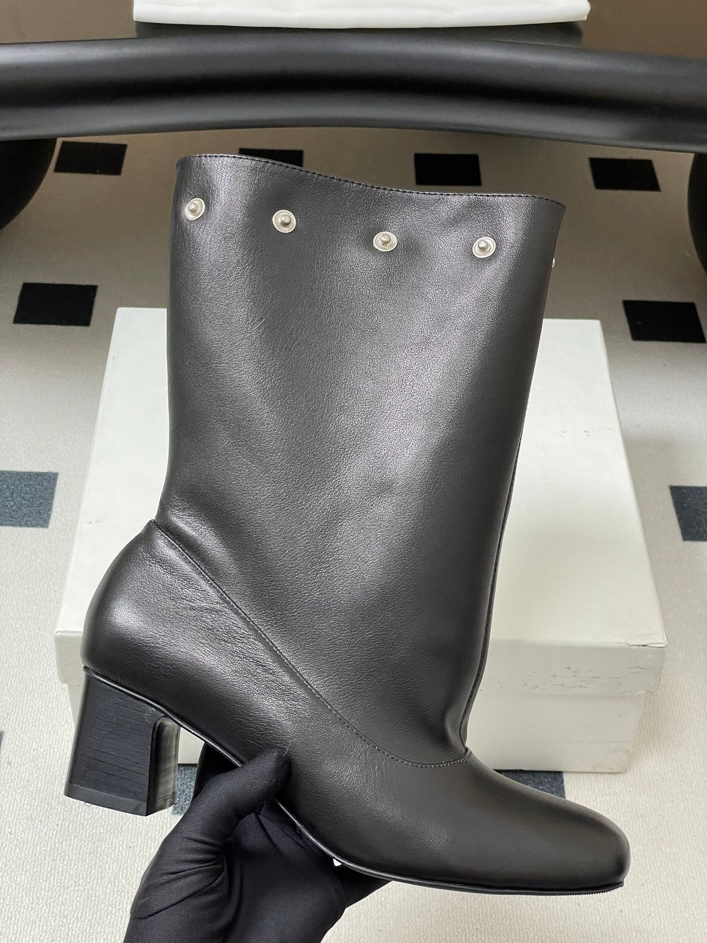 ALO 25S PALOMA WOOL TIERED BOOTS IN BLACK LAMBSKIN WITH STUD
